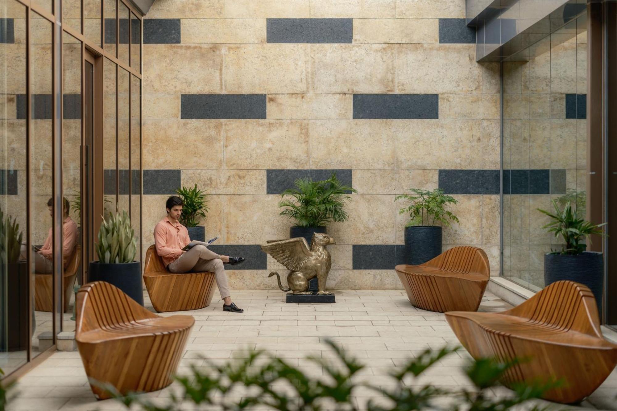 Jw Marriott Hotel Bengaluru Prestige Golfshire Resort & Spa Avati 外观 照片